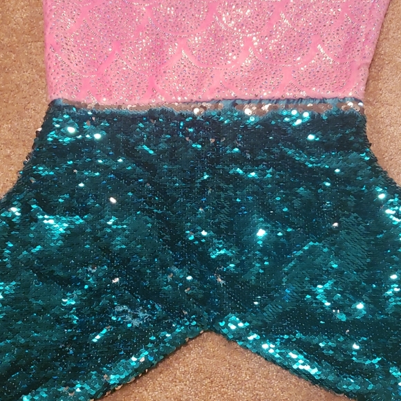 Mermaid tail sleeping bag blanket - Picture 3 of 6